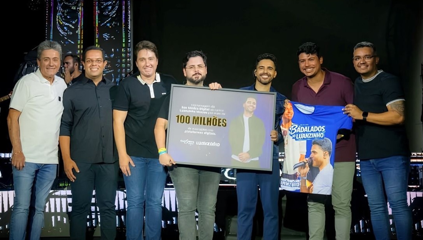 Luanzinho Moraes chega aos 100 milhões de streams e é homenageado em gravação