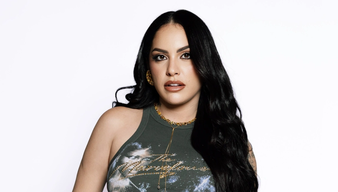 Raphaela Santos lança 'Chama no Bregão 2'