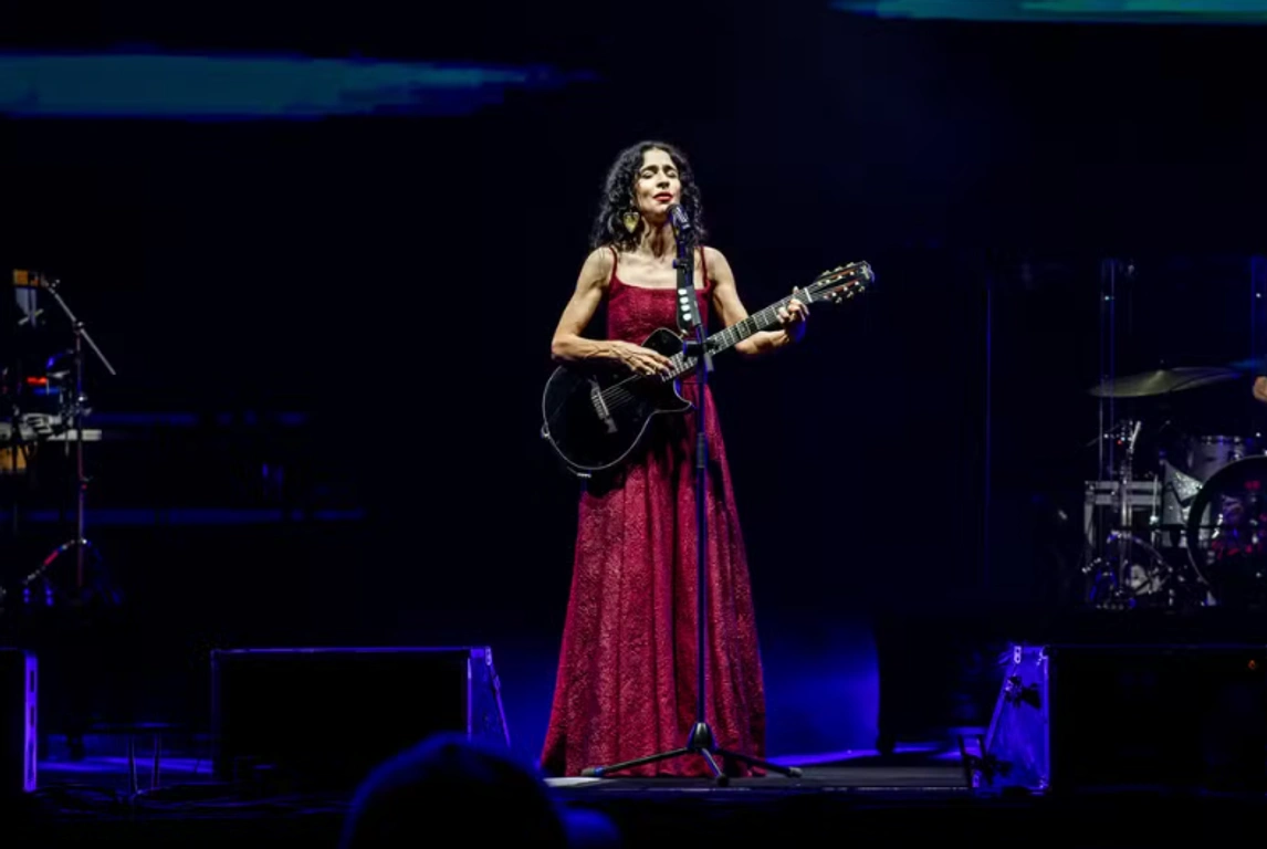Marisa Monte estreia no Maior São João do Mundo em Campina Grande/PB