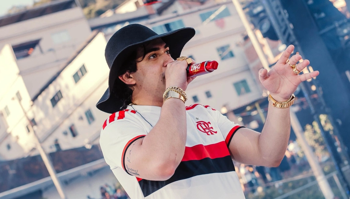 Natanzinho Lima lança projeto 'Na Favela (Ao Vivo)'