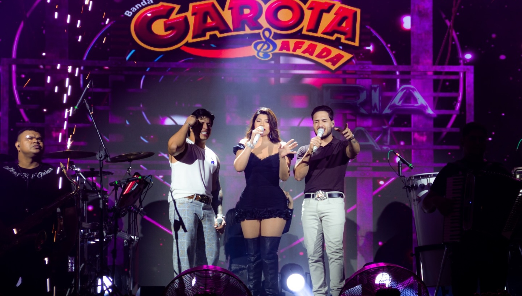 Meses após retorno, Banda Garota Safada encerra atividades
